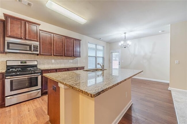 2159 Baywood Tree Ln SW in Snellville, GA - Foto de edificio - Building Photo