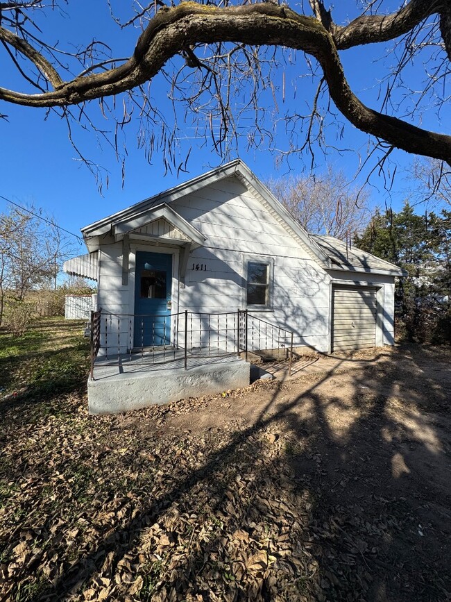 property at 1411 Harding St