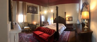 400 W Main St in Fairfield, KY - Building Photo