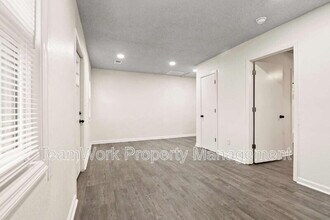 3103b Azalea Dr in North Charleston, SC - Building Photo - Building Photo