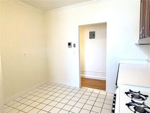 88 Lincoln Ave in Pelham, NY - Building Photo - Building Photo
