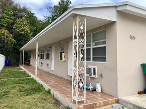 155 NE 59th St in Miami, FL - Building Photo - Building Photo