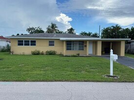 300 NE 31st St in Boca Raton, FL - Building Photo