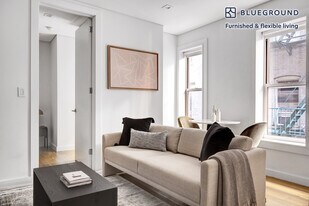 146 Mulberry St in New York, NY - Building Photo