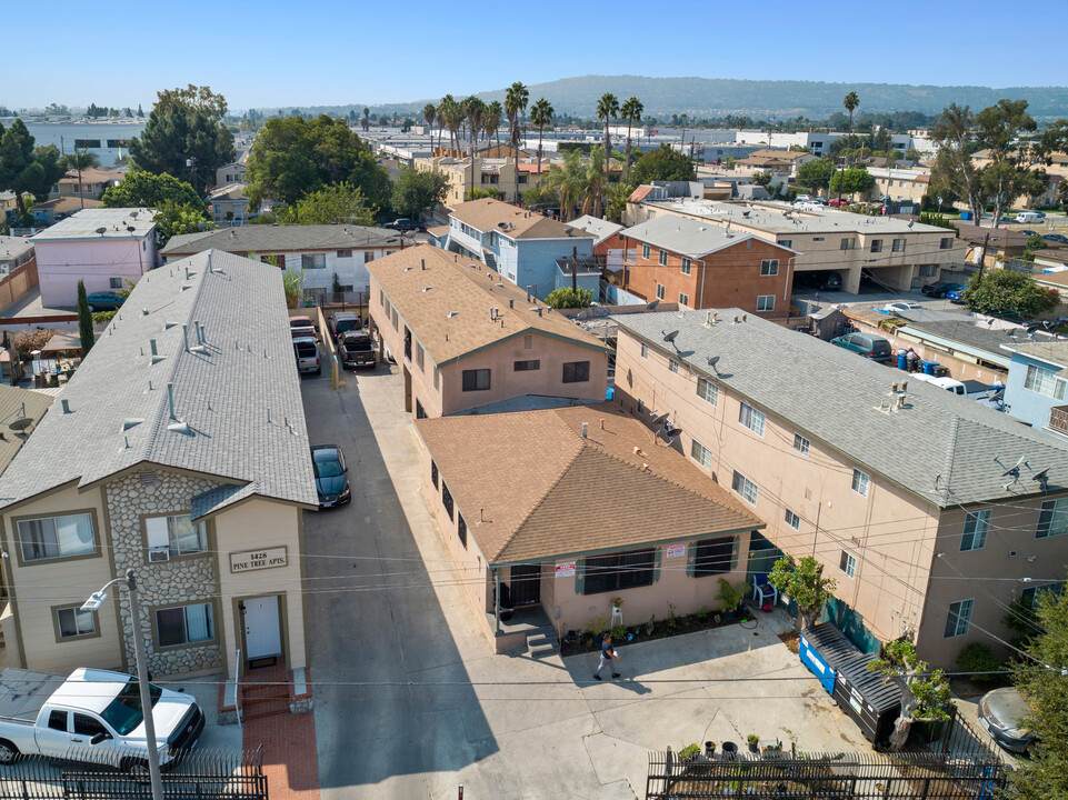 1430 Plaza del Amo in Torrance, CA - Building Photo