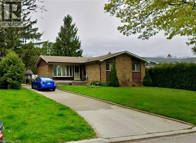 property at 5487 Eaton Ave