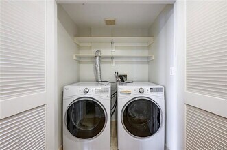 1828 Glendon Ave in Los Angeles, CA - Building Photo - Building Photo