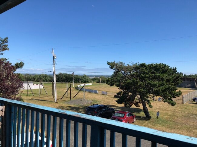 200 E Harms Dr, Unit A1