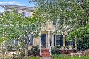 1809 Larkhill Ct in Kernersville, NC - Building Photo