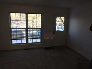 1743 S Blackhawk Way in Aurora, CO - Building Photo - Building Photo