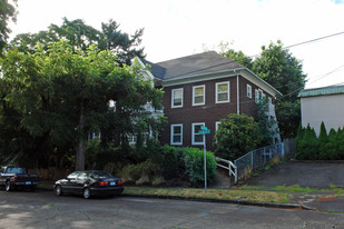 Sellwood House Apartments