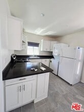 10290 Lev Ave in Los Angeles, CA - Building Photo - Building Photo