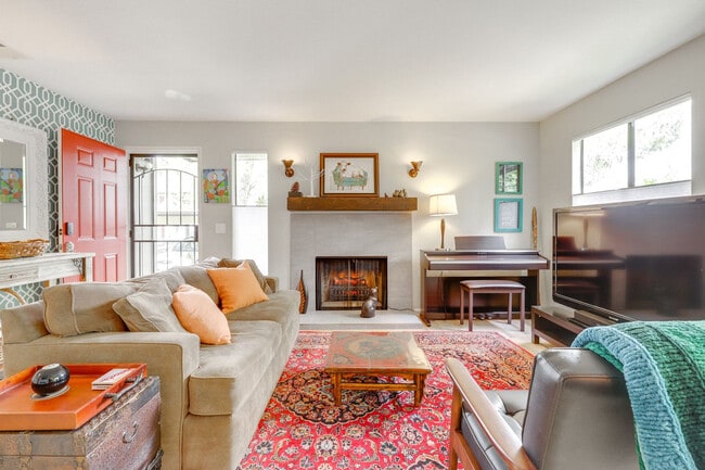 434 Bernice Ln