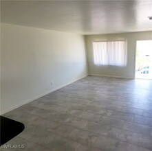 4617 SW 8th Pl in Cape Coral, FL - Building Photo - Building Photo
