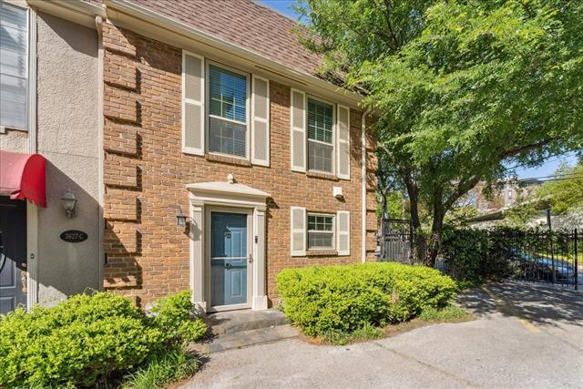 3627 Dickason Ave in Dallas, TX - Foto de edificio - Building Photo