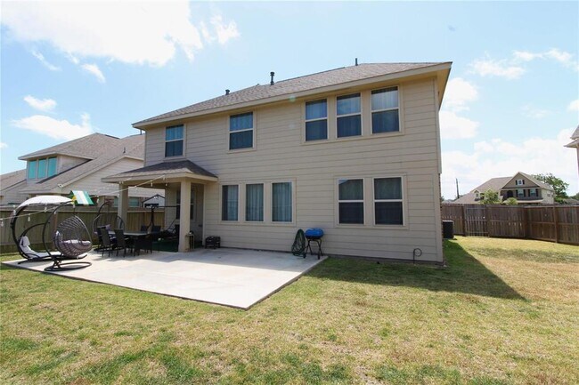 712 Burr Oak in Richwood, TX - Building Photo - Building Photo