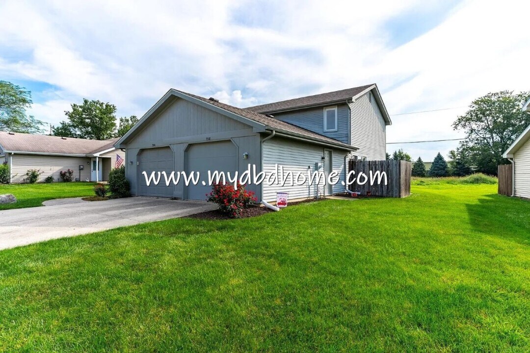 7318 Wrangler Trail in Fort Wayne, IN - Building Photo