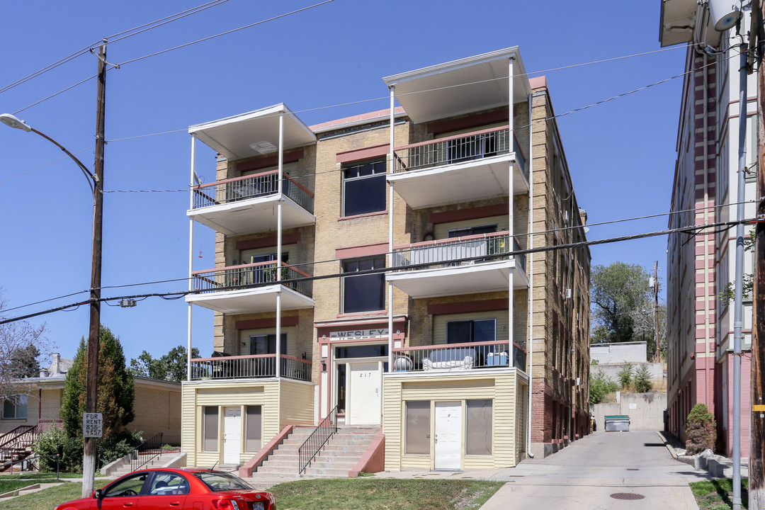 Wesley Apartments in Salt Lake City, UT - Building Photo