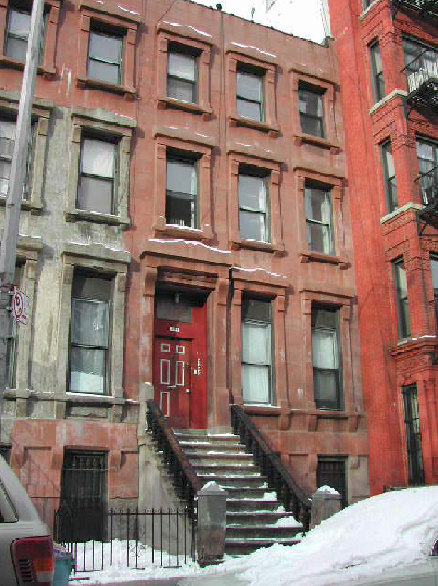 Walk-up Apartment in Brooklyn, NY - Foto de edificio - Building Photo