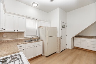 1827 S Ruble St, Unit 1F in Chicago, IL - Building Photo - Building Photo