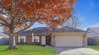 6212 Minuteman Ln in Arlington, TX - Building Photo