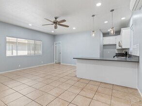 1116 E 1st St in Long Beach, CA - Building Photo - Building Photo