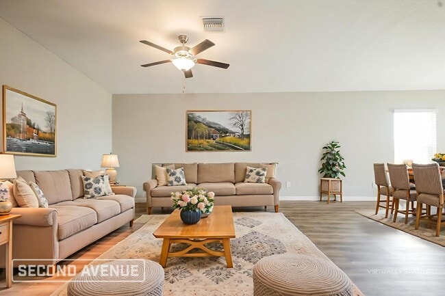 930 NE 16th Terrace in Cape Coral, FL - Building Photo - Building Photo