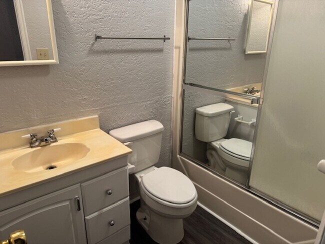 222 Poplar Rd in Havelock, NC - Building Photo - Building Photo