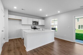 1438 Chrisman Dr in Columbus, OH - Building Photo - Building Photo