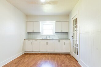 4918 Leffingwell St in Houston, TX - Building Photo - Building Photo