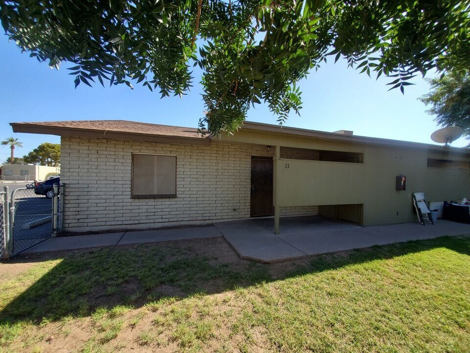 Apache Road Apartments in Buckeye, AZ - Building Photo