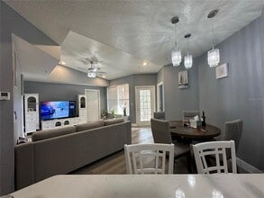 5554 Metrowest Blvd in Orlando, FL - Building Photo - Building Photo