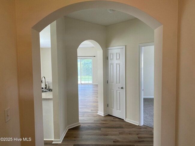 1004 Foxridge Way in Leland, NC - Building Photo - Building Photo