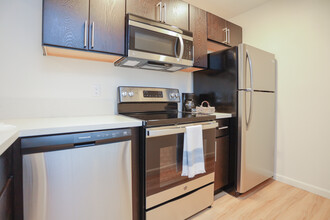 Nuvo Park Place in Dallas, TX - Building Photo - Interior Photo