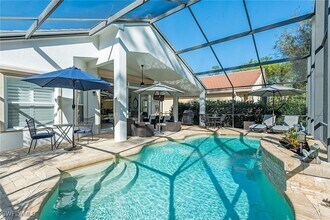2438 Butterfly Palm Dr in Naples, FL - Building Photo - Building Photo