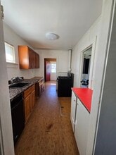 409 3rd St S in Sunburst, MT - Building Photo - Building Photo