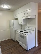 1702 Kirk Ave in Killeen, TX - Foto de edificio - Building Photo