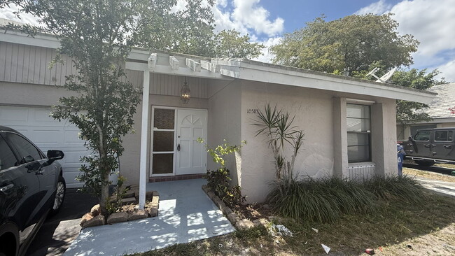 property at 10583 La Placida Dr