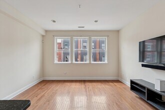 1929 N 18th St in Philadelphia, PA - Foto de edificio - Building Photo