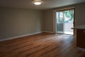 6412 NE 78th Ave in Vancouver, WA - Building Photo - Building Photo