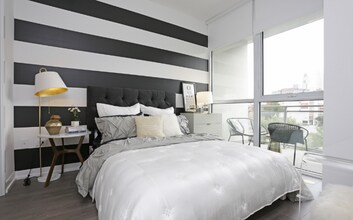 702 N Hudson Ave in Chicago, IL - Foto de edificio - Building Photo