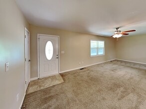 4581 Cedar Ridge Trail in Stone Mountain, GA - Building Photo - Building Photo