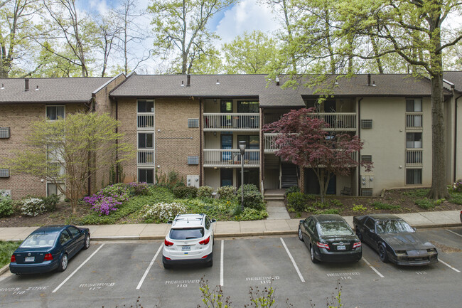 1568 Moorings Dr in Reston, VA - Building Photo - Building Photo