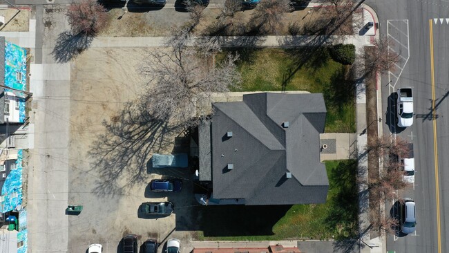 405-407 W 5th St in Reno, NV - Building Photo - Building Photo