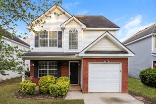 2432 Wood Bend Ln in Riverdale, GA - Building Photo