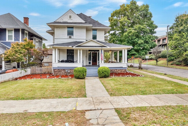 1402 17th St S in Birmingham, AL - Building Photo - Building Photo