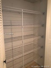 9525 Weldon Cir-Unit -H309 in Tamarac, FL - Building Photo - Building Photo