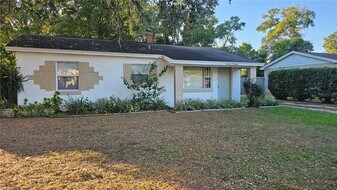 1413 Warren Ave in Lakeland, FL - Building Photo