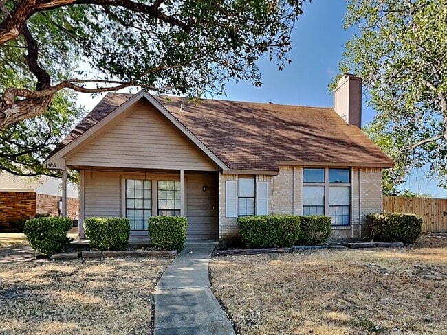 property at 1386 Southridge Dr