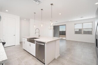 17305 W Sanna St in Waddell, AZ - Building Photo - Building Photo